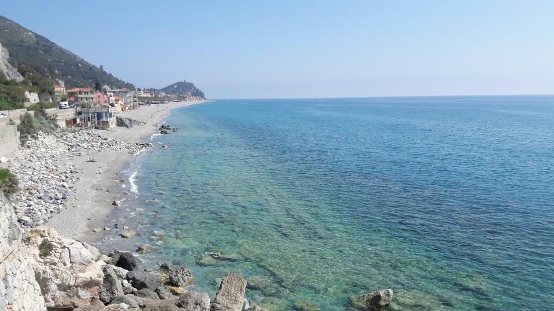 Varigotti #Subitoalmare Bagian luar foto